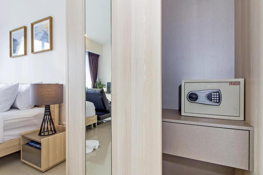 Chic Condo By Resava Karon Exterior foto